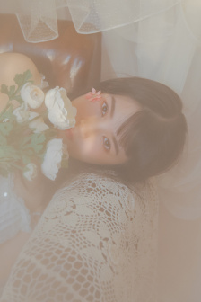 年轻的邻居